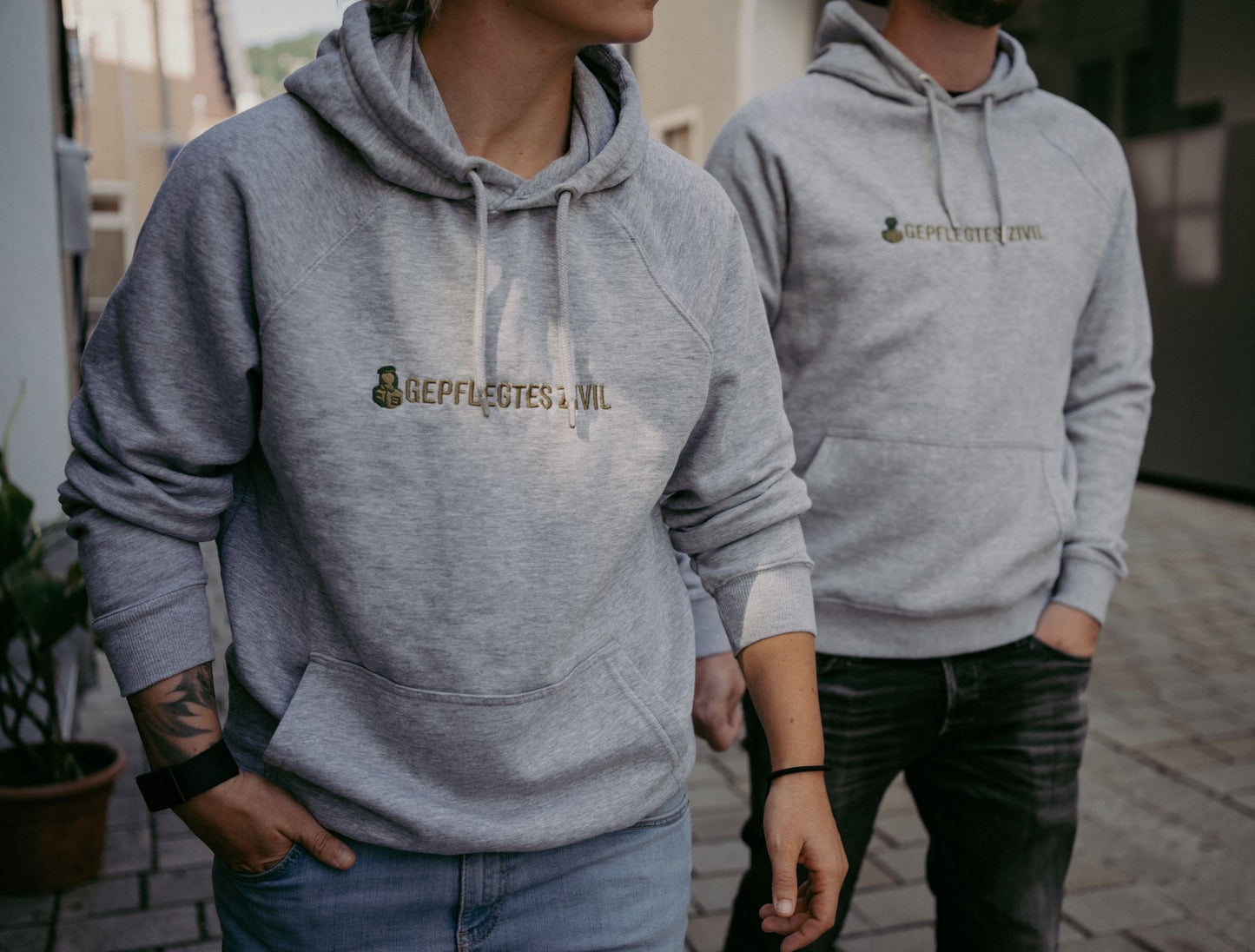 Gepflegtes Zivil™ | Herren Hoodie